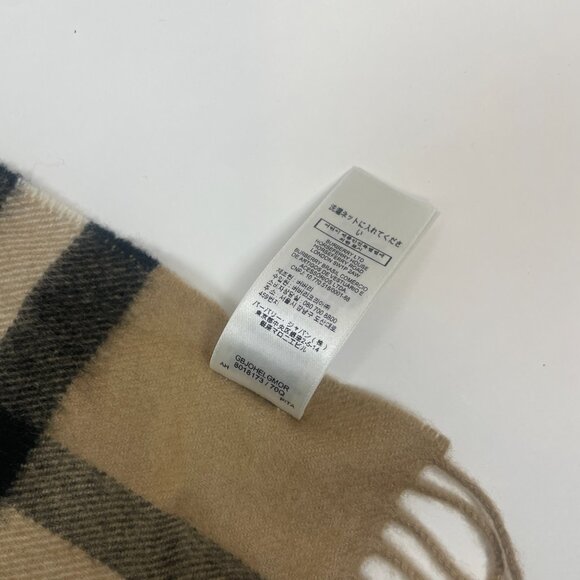 Burberry Checkered Cashmere Scarf - Picture 3 of 5